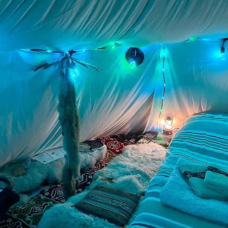 Romantic Wildlife Tipi Teepee Tomnatic Bihor Romania Apuseni