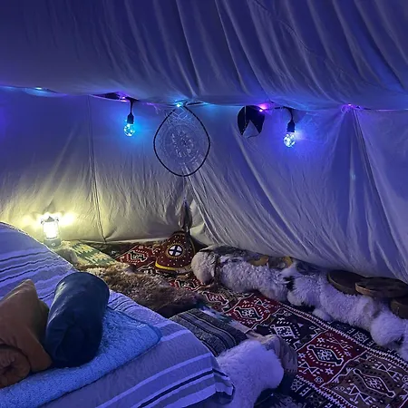 خيمة فخمة Romantic Wildlife Tipi Teepee Tomnatic Bihor Romania Apuseni